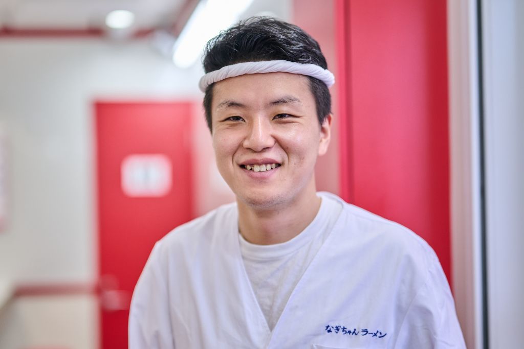 店主の仕事風景